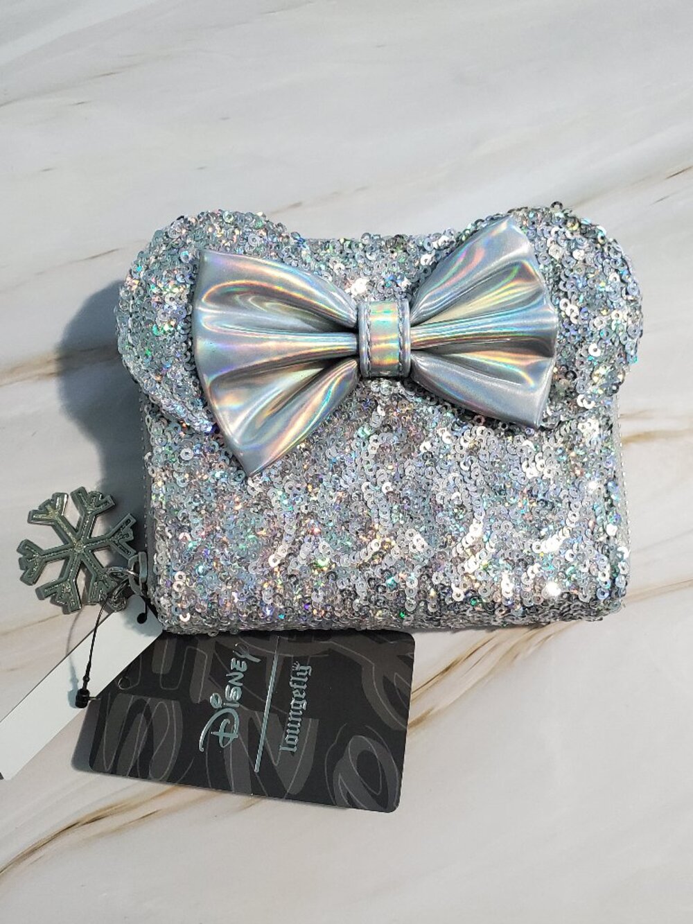 NWT Loungefly X LASR Exclusive Disney Holographic Sequin Minnie Wallet